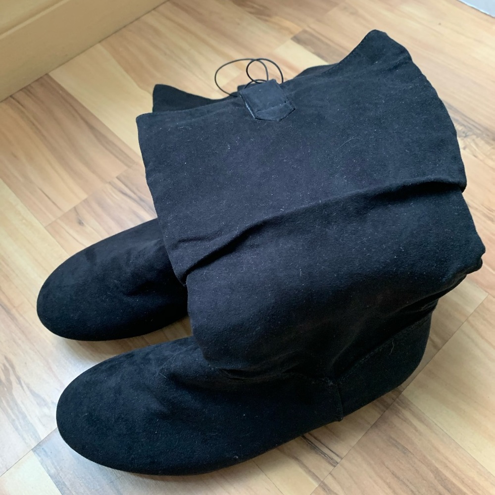Black boots.